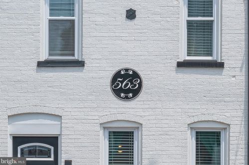 563 Shippen St, Lancaster PA  17602-4305 exterior