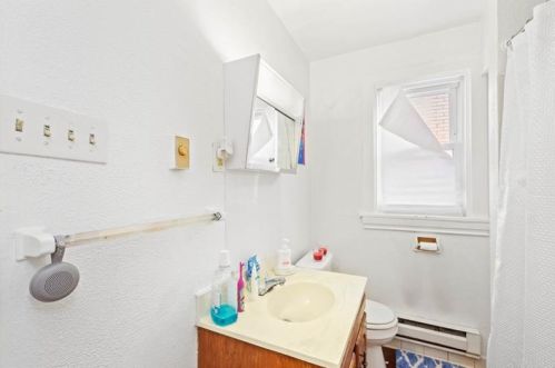 6319 Stanton Ave, Pittsburgh PA 15206-2246 exterior