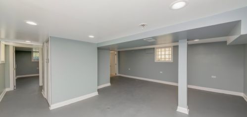 11955 Lafayette Ave, Chicago IL  60628-6125 exterior