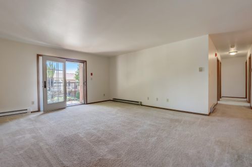 4585 Greenridge Cir, Milwaukee WI  53220-3380 exterior