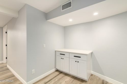 3041 Elm St, Phoenix AZ  85016-5036 exterior