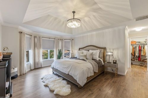 8323 Laurel Lk Blvd, Naples FL 34119-6789 exterior