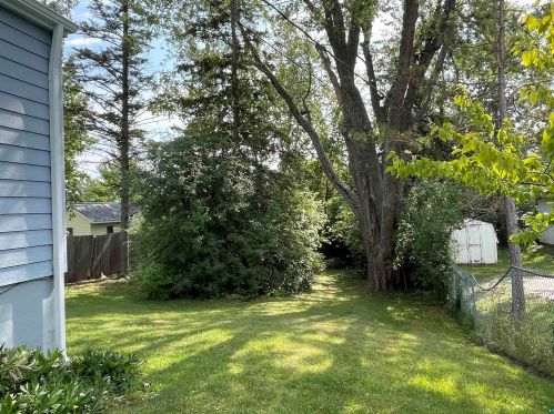 5124 Wyoming St, Duluth MN 55804-1261 exterior