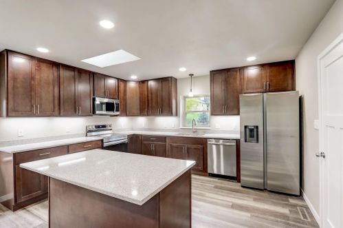 4615 110th St, Milwaukee WI  53225-4411 exterior