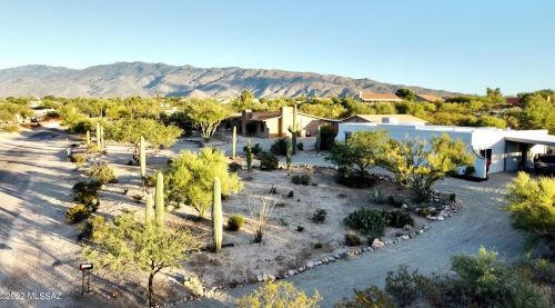 10580 Calle Del Este, Tucson AZ  85748-6841 exterior