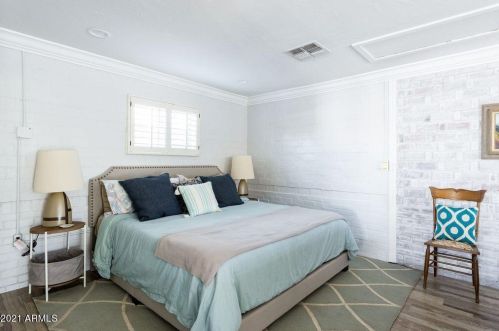 2545 9th St, Phoenix AZ 85014-5070 exterior