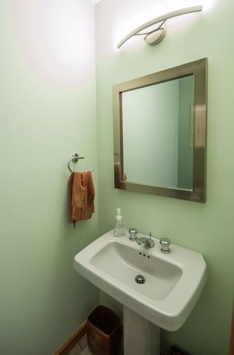 1141 Biltmore Dr, Atlanta GA 30329-3809 exterior