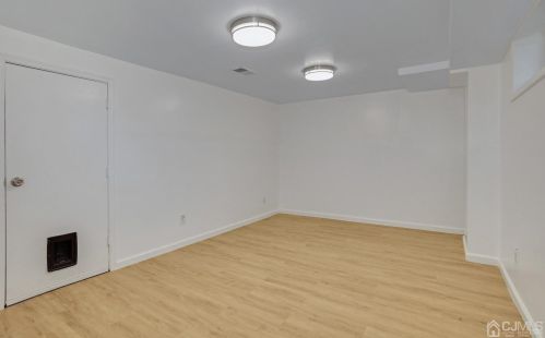 150 Newman St, Metuchen NJ exterior