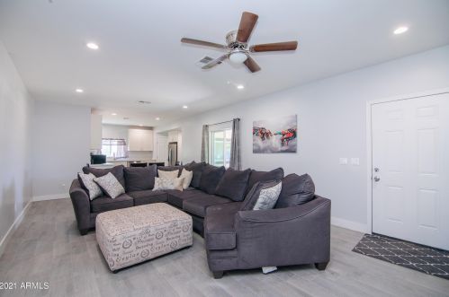 4633 2nd St, Phoenix AZ  85040-2119 exterior