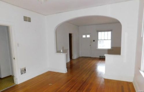 6272 Hoffman Ave, Saint Louis MO 63139-2543 exterior