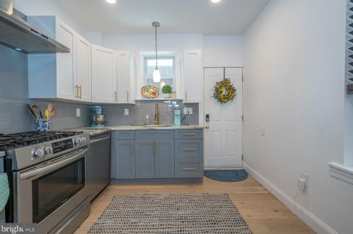 902 29 St, Philadelphia PA 19132-3020 exterior