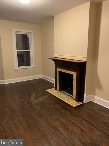 822 Carteret Ave, Trenton, NJ 08618-5310