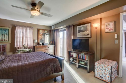 153 Valleybrook Dr, Lancaster PA 17601-4618 exterior