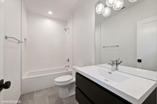 2514 Polk St, Chicago IL 60612-4126 exterior