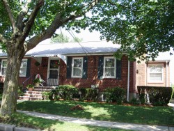 36 Rustic St, Newton, MA 02458-1024