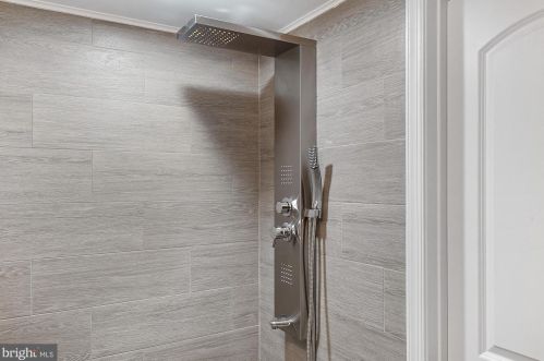 5620 Mcmahon St, Philadelphia PA 19144-1225 exterior