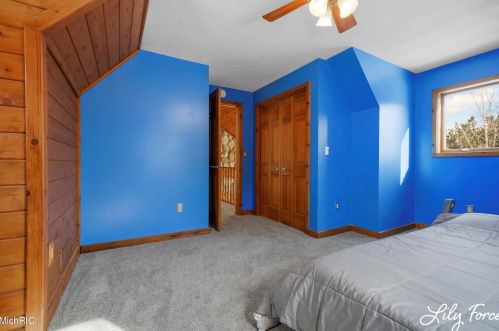 5600 Engle Rd, Middlevle MI 49333-9100 exterior