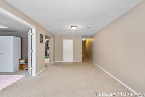 13300 Sadler Dr, Cedar Springs MI 49319-8030 exterior