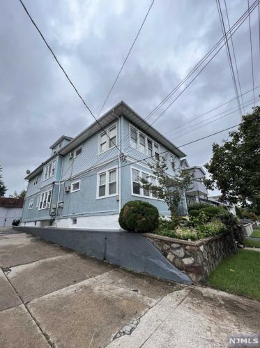 382 Buffalo Ave, Paterson NJ  07503-1013 exterior