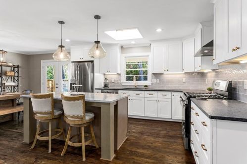 3806 Montford Dr, Atlanta, GA 30341-1840