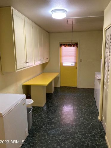 14801 39th Ave, Phoenix AZ 85051-3320 exterior