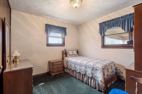 2629 Iroquois Rd, Waukegan IL 60087-4522 exterior