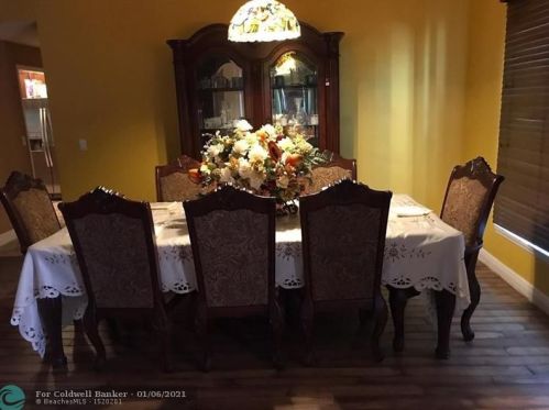 570 Ryder Rd, Fort Pierce FL 34953-6003 exterior