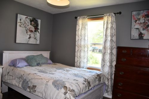 3916 Bender Rd, Middlevle MI 49333-9262 exterior