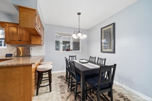 1300 Hosmer, Joliet IL 60435-4007 exterior