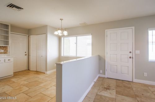 12232 Escobar Way, Phoenix AZ  85022-5840 exterior