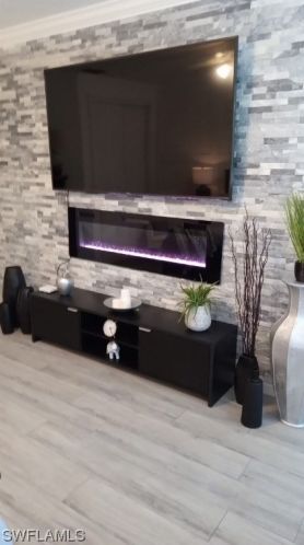 133 Colonade Cir, Naples FL 34103-8716 exterior