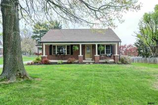 2331 Grandview Rd, Hanover PA  17331-4309 exterior