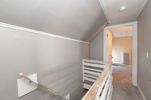 1408 Westnedge Ave, Kalamazoo MI 49007-2426 exterior