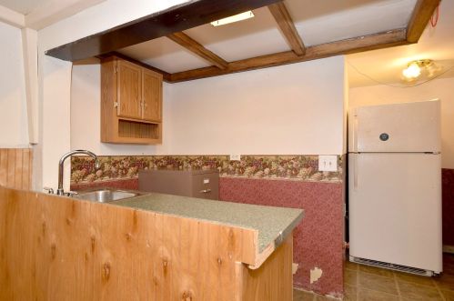 3854 Claremont Ave, Chicago IL 60618-3820 exterior