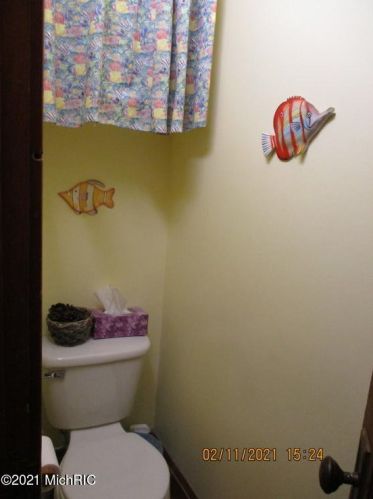 301 Cecil St, Glendora MI 49107-1706 exterior