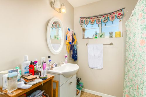 6107 12 Pl, Phoenix AZ 85014-6707 exterior