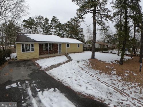 111 Cherokee Dr, Browns Mills, NJ 08015-6253