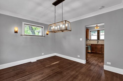 11362 Oakley Ave, Chicago IL 60636-3634 exterior