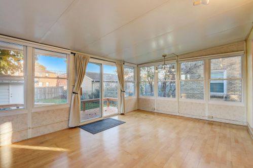 2850 77th St, Milwaukee WI  53219-2766 exterior