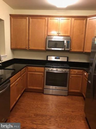 1417 Sierra Dr, Trenton NJ  08619-2071 exterior