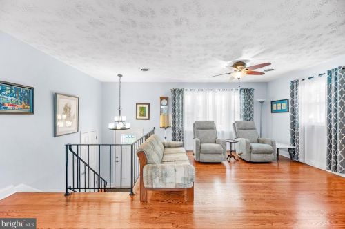 152 Duval Ln, Edgewater MD 21037-1613 exterior