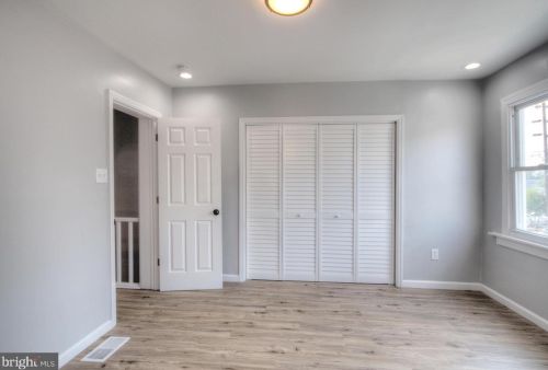 908 19 St, Camden NJ 08105-3607 exterior