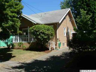 422 23rd St, Salem OR  97301-4442 exterior