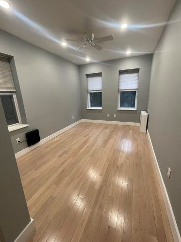 1619 Palisade Ave, Union City NJ 07087-4345 exterior