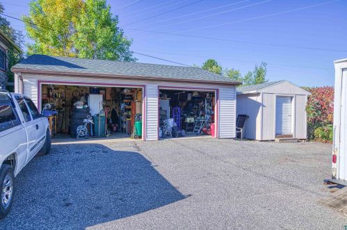 6716 Westgate Blvd, Duluth MN 55807-1985 exterior