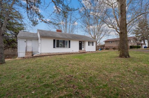 1262 Scenic Dr, Herculaneum MO 63048-1122 exterior