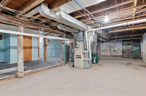 628 Cumberland Hill Rd, Woonsocket RI  02895-5610 exterior