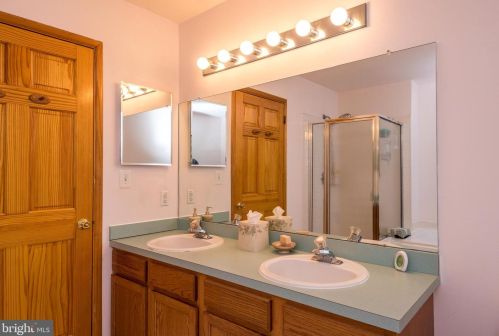 2619 Virginia Ln, Jamison PA 18929-1782 exterior