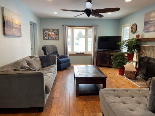 6710 Paris Ave, Grand Rapids MI 49548-6951 exterior