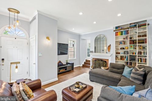 310 Franklin St, Alexandria VA 22314-4106 exterior